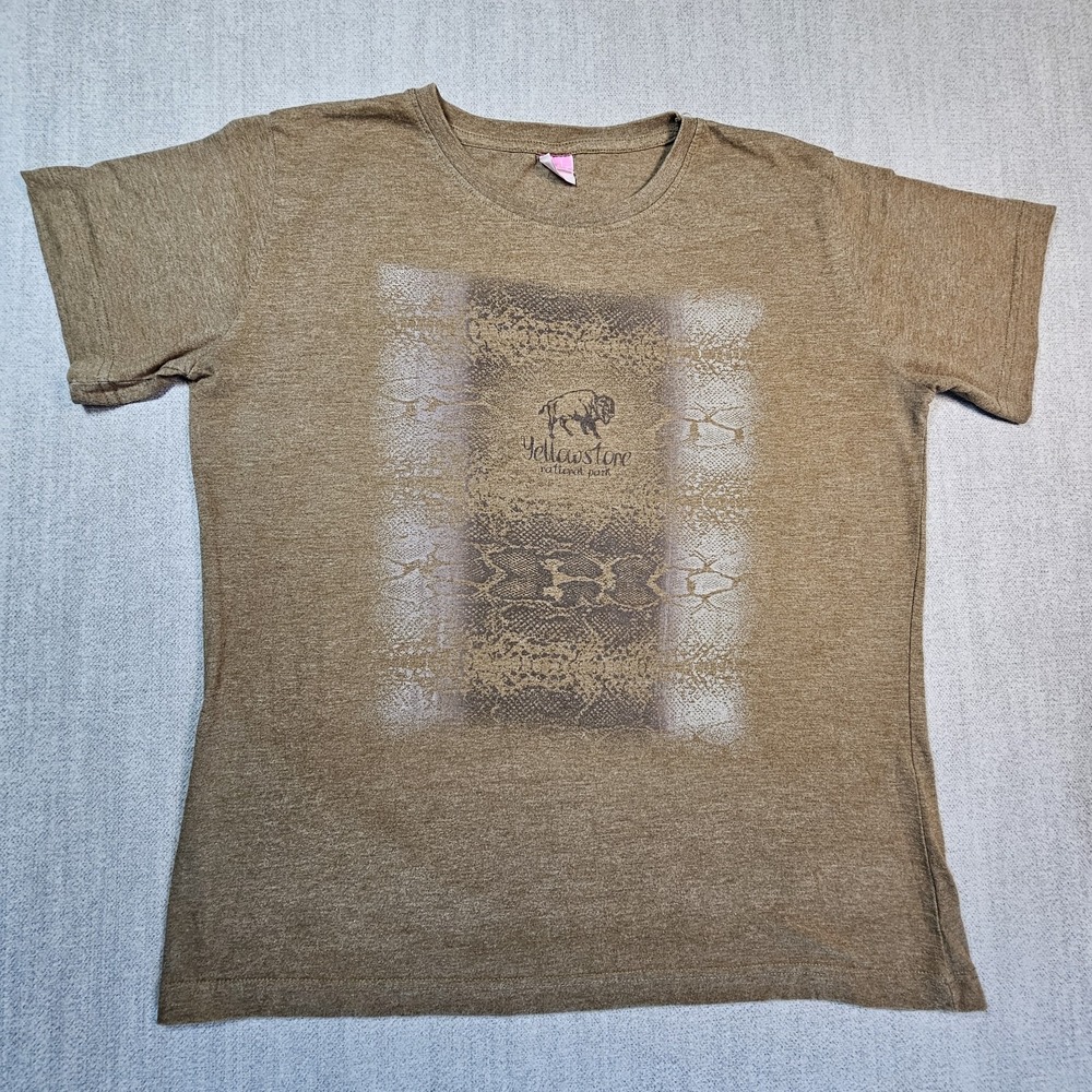 LAT Women's T-Shirt Short Sleeve Yellowstone Brown Size Large
